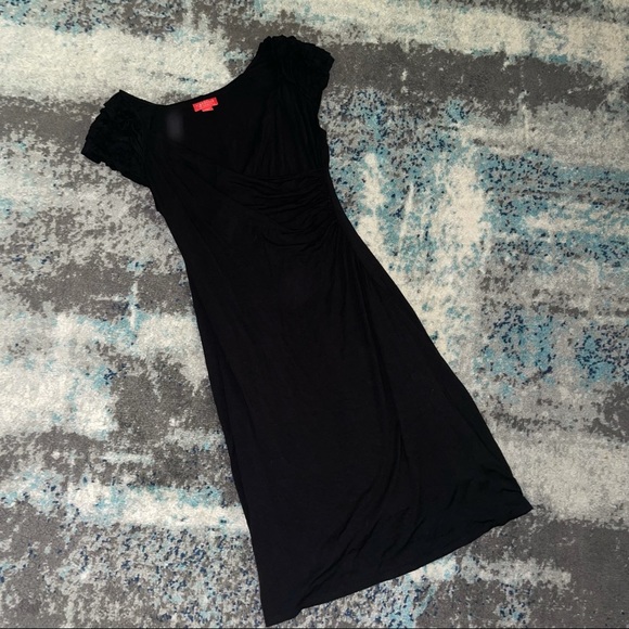 Signature by Sangria Black Dress - Picture 2 of 6